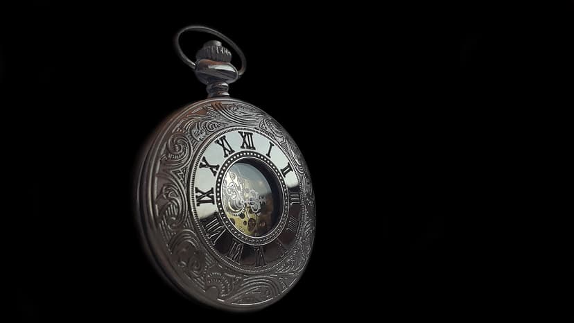 SMS Scheduling: The Hours, Days, and Occasions That Drive Response